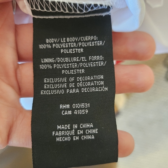 Pokemon Trainer Anorak - Picture 6 of 6